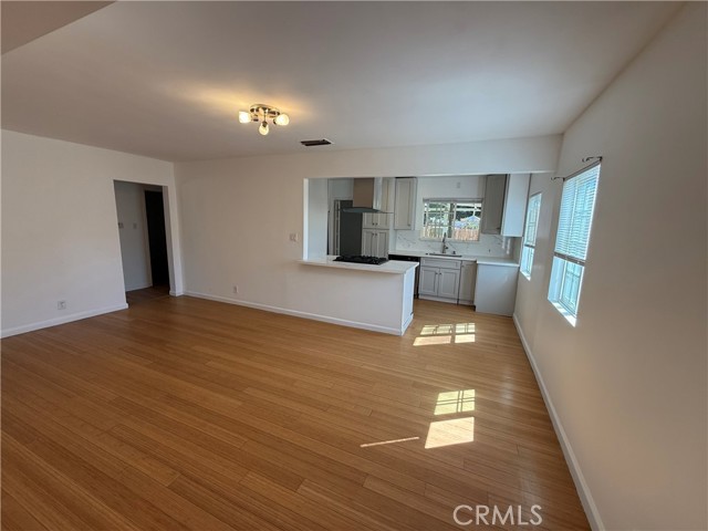 MLS #SR25216342 image #7