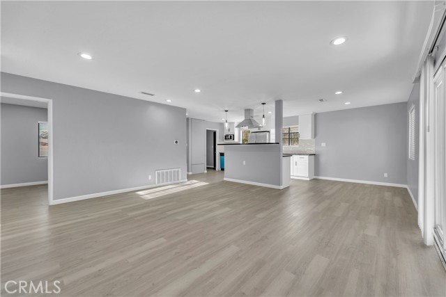 MLS #SR25216547 image #5