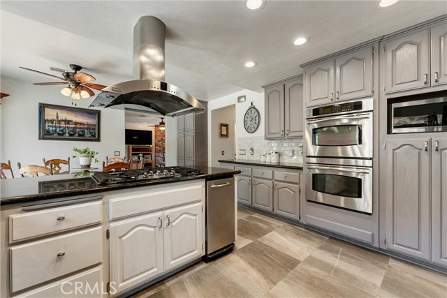 MLS #SR25216859 image #37