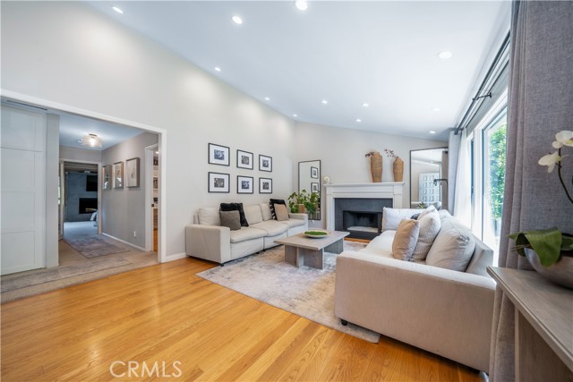 MLS #SR25216925 image #2