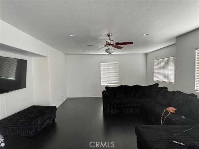 MLS #SR25217046 image #2