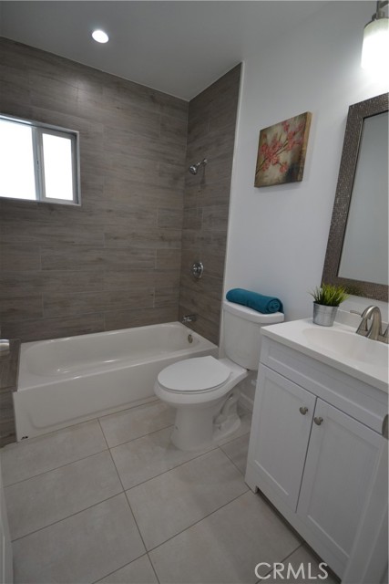 MLS #SR25217055 image #10