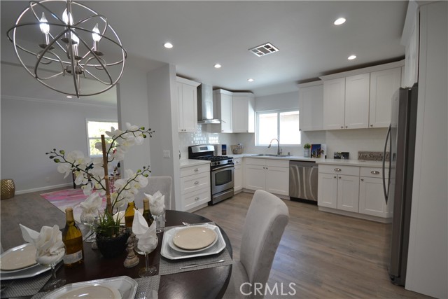 MLS #SR25217055 image #5