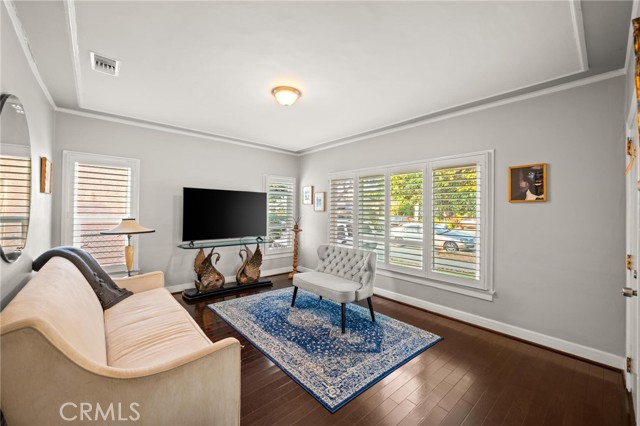 MLS #SR25217082 image #1
