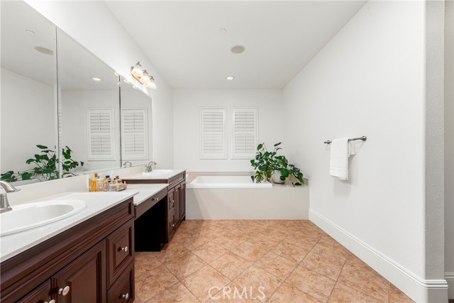 MLS #SR25217125 image #33