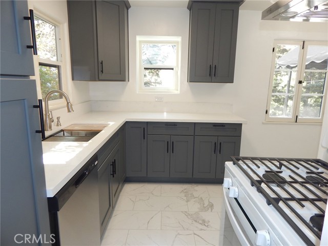 MLS #SR25217127 image #9