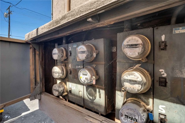 MLS #SR25217495 image #8