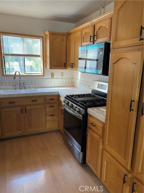 MLS #SR25217640 image #4