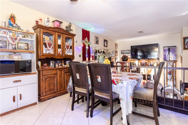 MLS #SR25217675 image #2