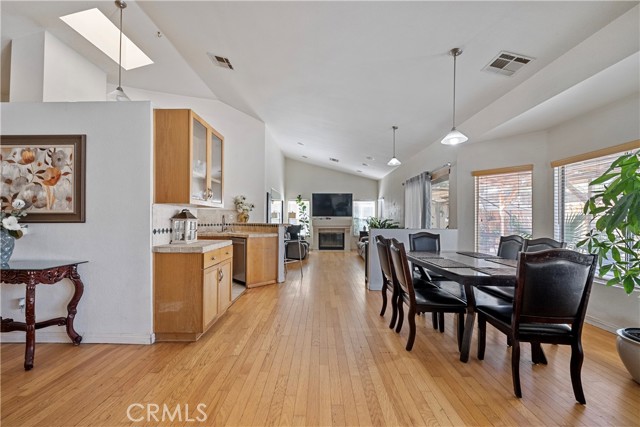MLS #SR25217737 image #6