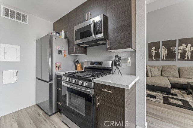 MLS #SR25217775 image #5