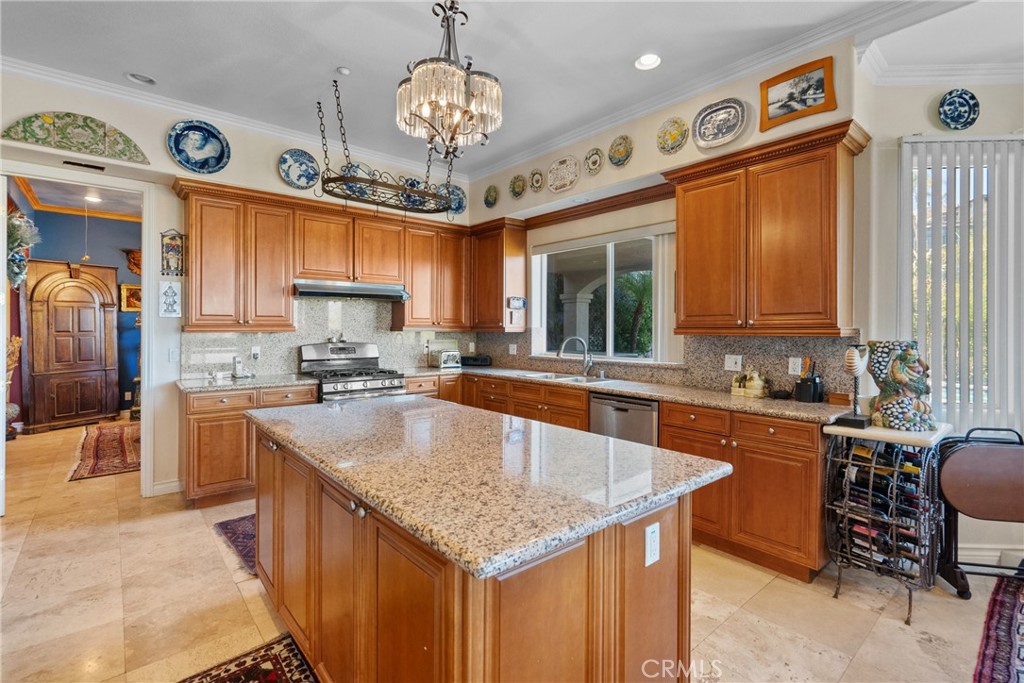 MLS #SR25217821 image #9