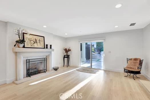 MLS #SR25217827 image #8