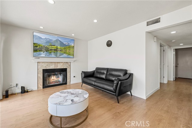 MLS #SR25217959 image #16