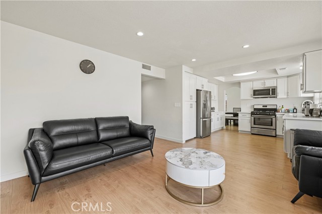 MLS #SR25217959 image #17