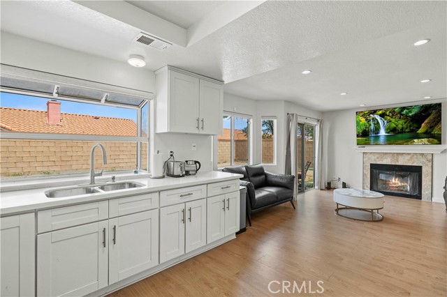 MLS #SR25217959 image #8