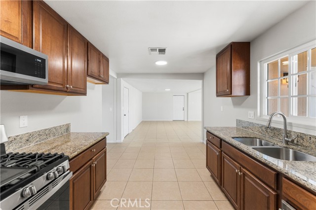 MLS #SR25218005 image #12