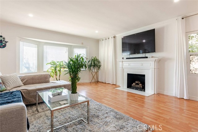 MLS #SR25218082 image #1