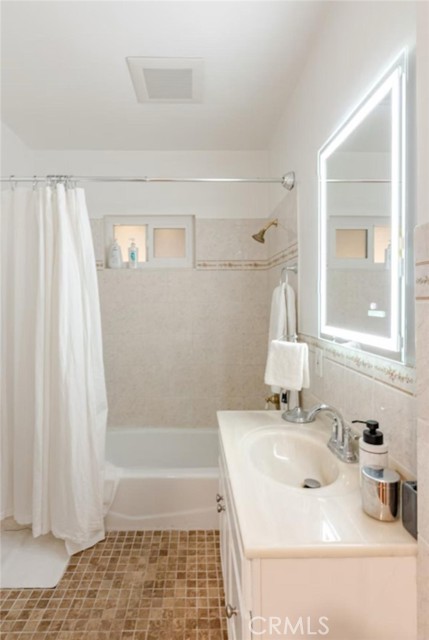 MLS #SR25218082 image #12