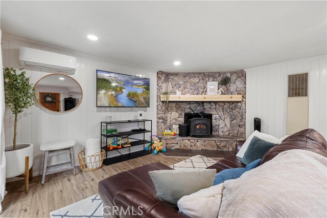 MLS #SR25218284 image #3