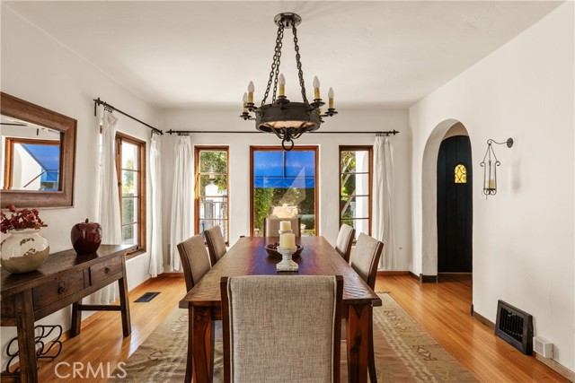 MLS #SR25218380 image #7