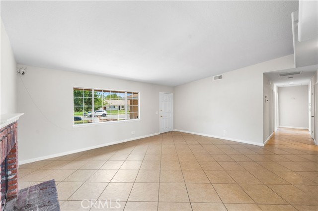MLS #SR25218445 image #7