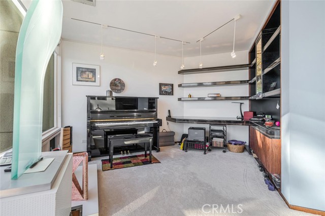 MLS #SR25218535 image #13