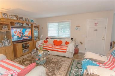 MLS #SR25218547 image #3