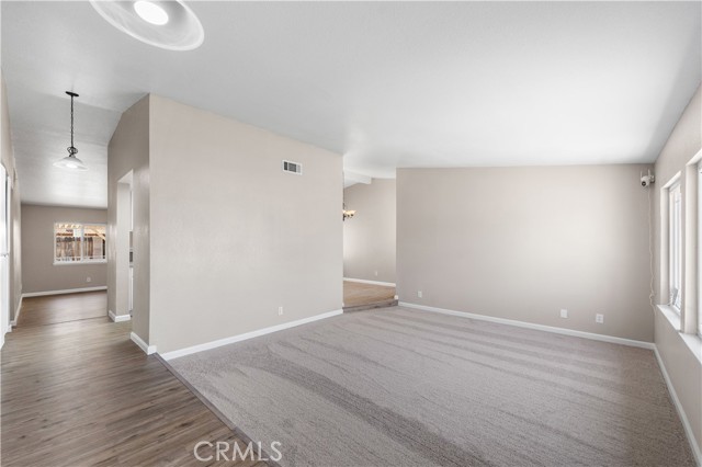 MLS #SR25218647 image #4