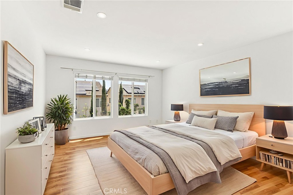 MLS #SR25218885 image #16