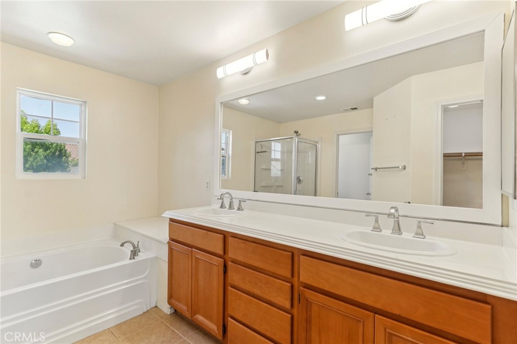 MLS #SR25218885 image #18