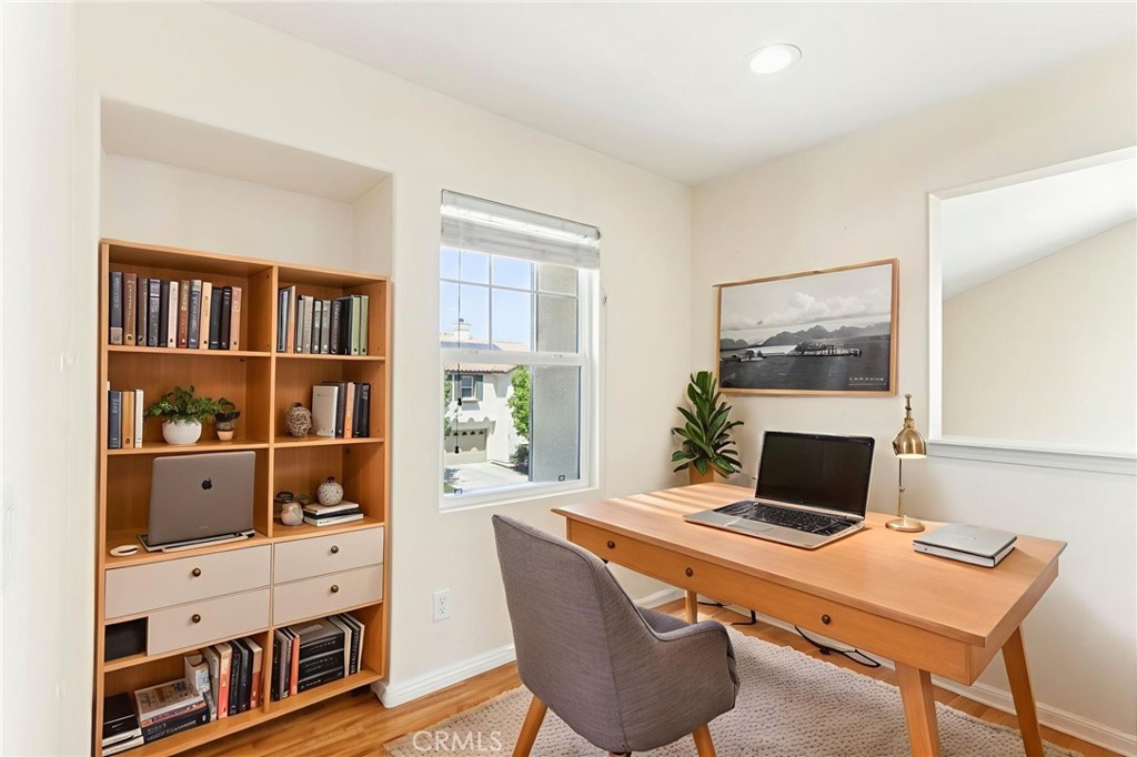 MLS #SR25218885 image #3