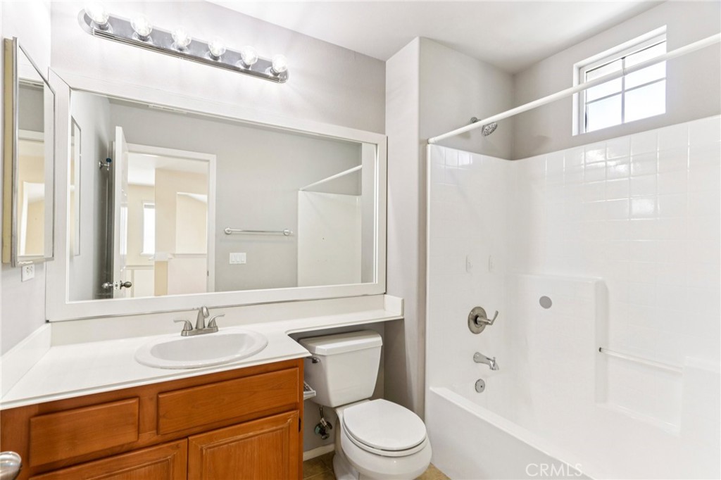 MLS #SR25218885 image #9