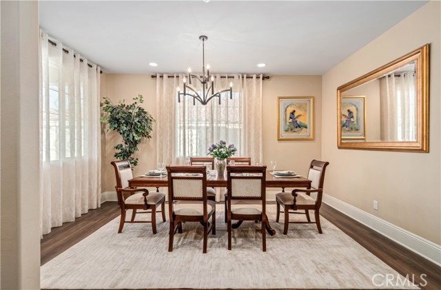 MLS #SR25219092 image #5