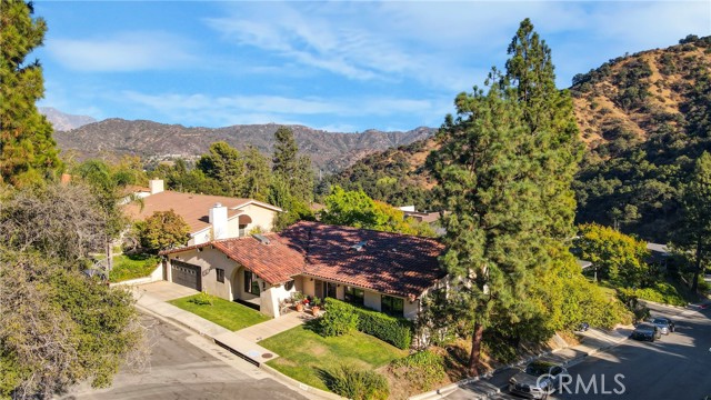 MLS #SR25219102 image #2