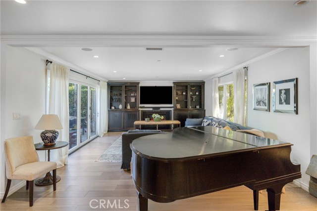 MLS #SR25219102 image #30