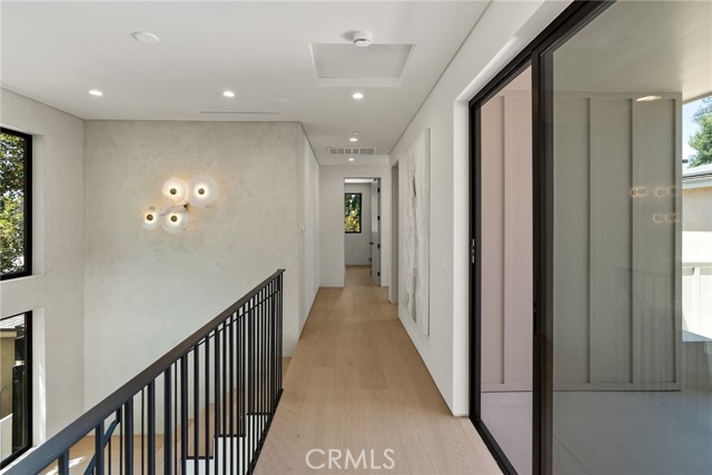 MLS #SR25219389 image #35