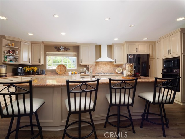 MLS #SR25219453 image #10