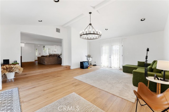 MLS #SR25219472 image #10