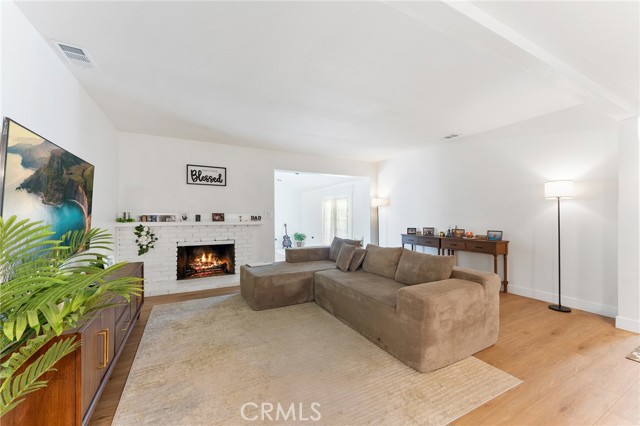 MLS #SR25219472 image #5