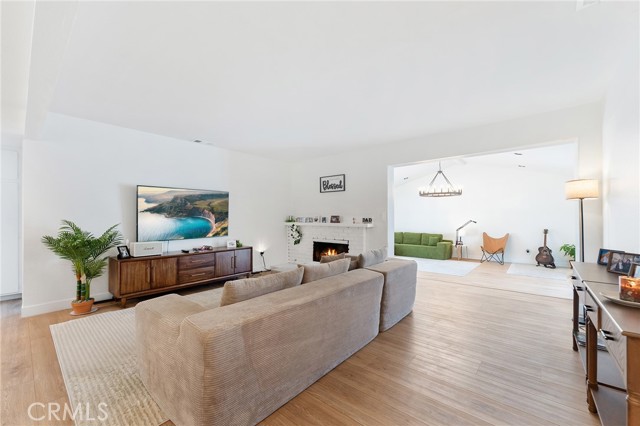 MLS #SR25219472 image #6