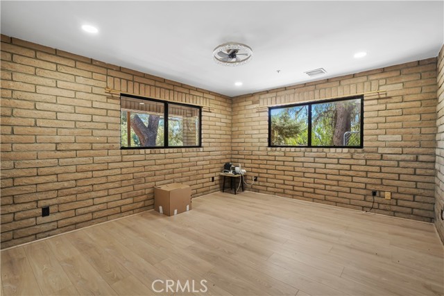 MLS #SR25219512 image #10