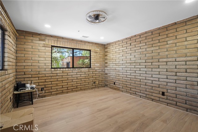 MLS #SR25219512 image #11