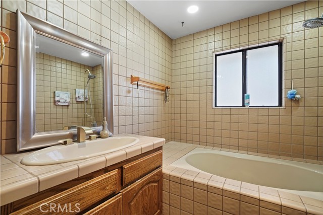 MLS #SR25219512 image #12