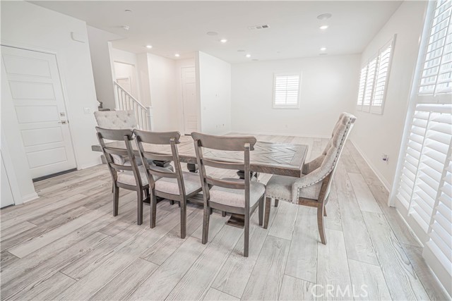 MLS #SR25219638 image #11