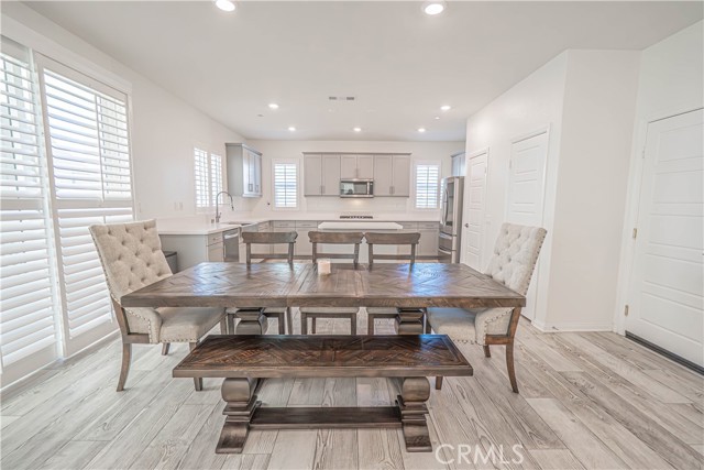 MLS #SR25219638 image #8