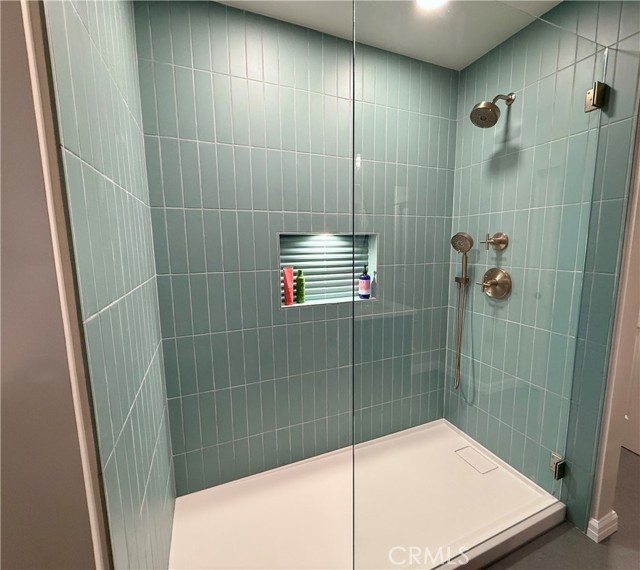 MLS #SR25220212 image #9