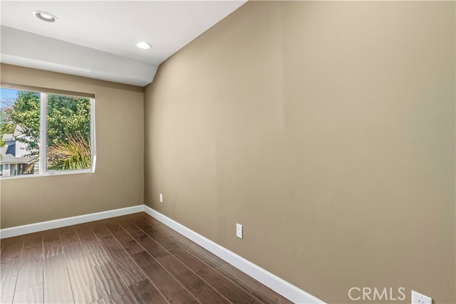 MLS #SR25220259 image #27