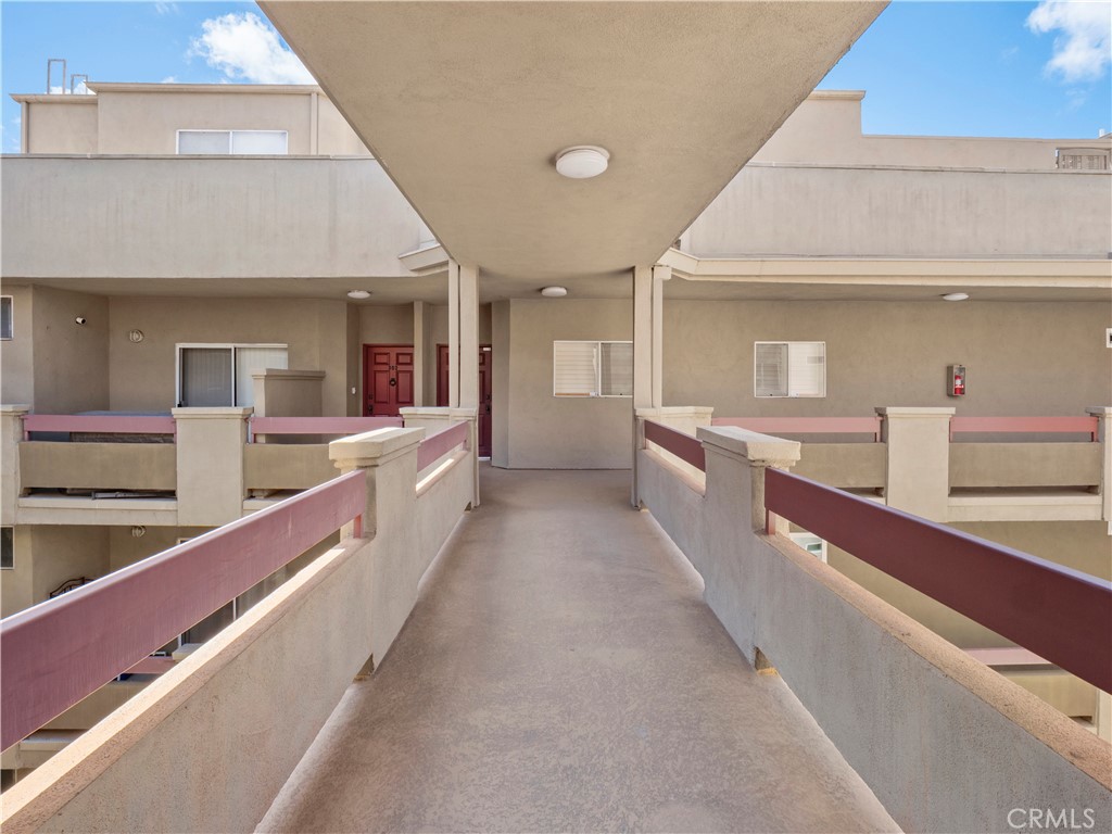 MLS #SR25220372 image #32