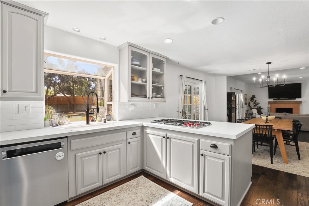 MLS #SR25220373 image #11